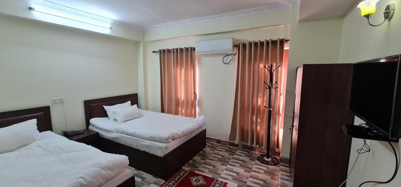 Pashupati View Hotel Катманду Екстер'єр фото